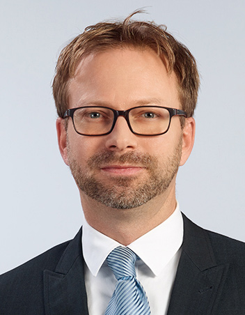 Dominik Frei - Anwalt und Notar - Zug